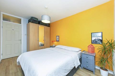 2 bedroom flat to rent - Tillman Street, Shadwell, London, E1