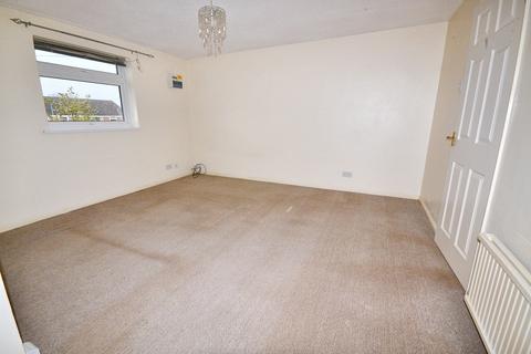 1 bedroom flat to rent, Ayland Close, Newent, Gloucestershire