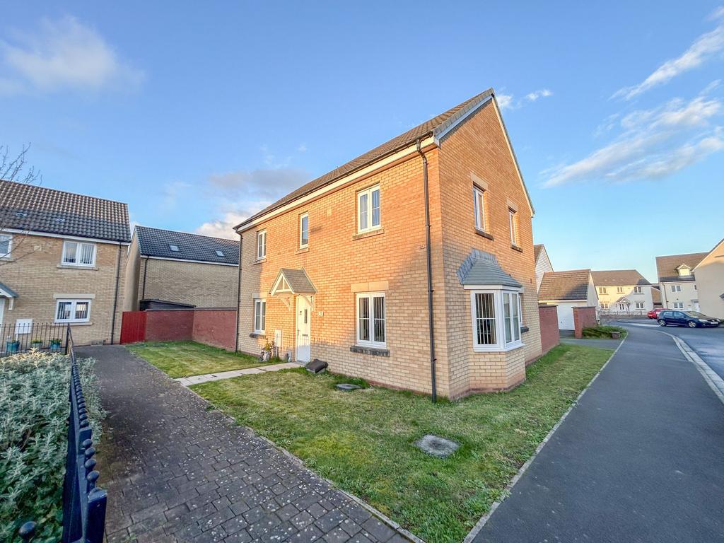 Bloomery Circle, Newport, NP19 4 bed detached house for sale £300,000