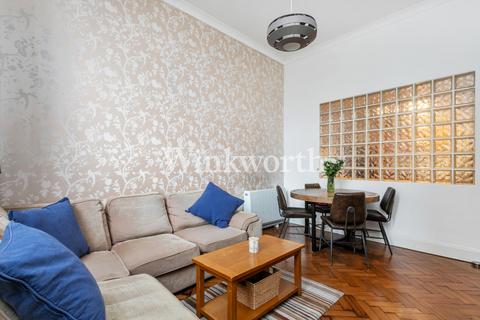 1 bedroom apartment for sale, Corrib Court, 49 Crothall Close, London, N13