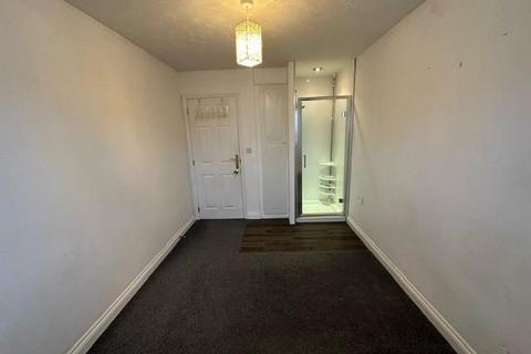 4 bedroom detached house to rent, Yarrow Close,  Dunstan Park,  RG18
