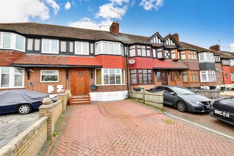 4 bedroom terraced house for sale, Chigwell Road, Woodford Green, Essex