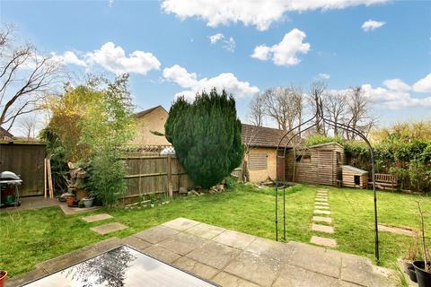 1 Bardon Walk, Woking, GU21 3DA