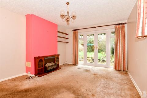 3 bedroom chalet for sale, Shernolds, Maidstone, Kent
