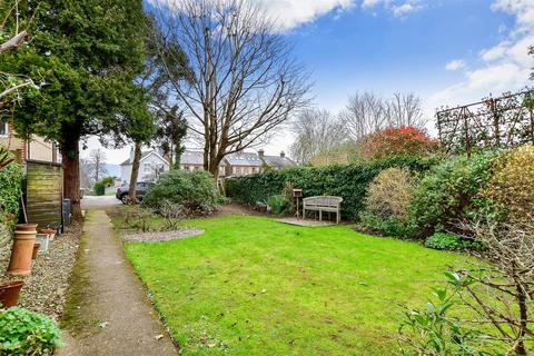 1 bedroom apartment for sale, Smoke Lane, Reigate, Surrey