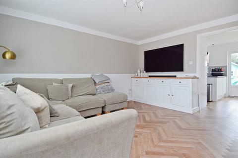21 Rye Walk, Herne Bay, CT6 7XD