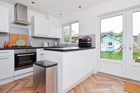 21 Rye Walk, Herne Bay, CT6 7XD