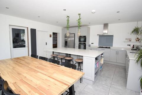 5 bedroom semi-detached house for sale, Chestfield Road, Chestfield, Whitstable
