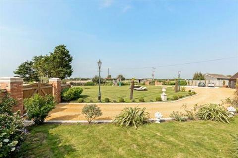 4 bedroom barn conversion for sale, Sidlesham, Chichester