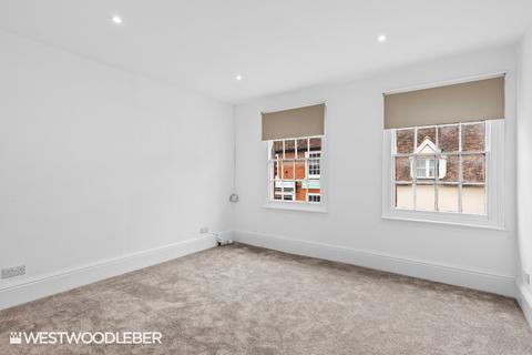 undefined, High Street, Buntingford SG9