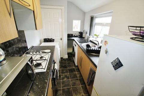 2 bedroom flat for sale - Rosalind Avenue, Bedlington