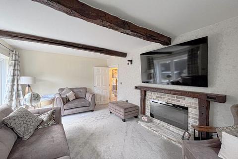 4 bedroom property for sale, Coach House, The Hollies, Burntwood, WS7 9EY