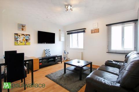 1 bedroom apartment for sale, Parkside, Waltham Cross