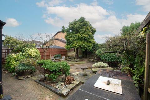 3 bedroom semi-detached house for sale, Higher Green Lane, Astley M29 7HG