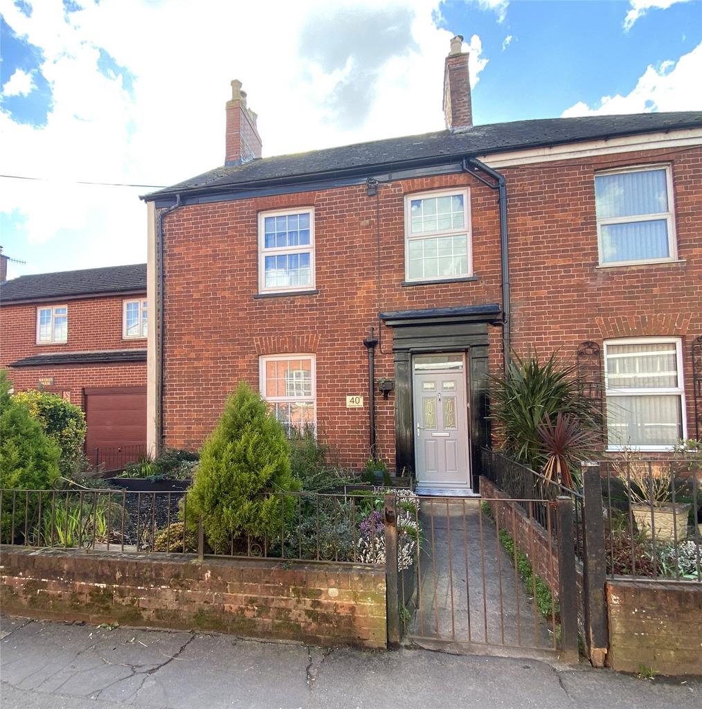Leat Street Tiverton Devon EX16 3 Bed Semi detached House 299 950 Leat Street Tiverton Devon EX16 3 Bed Semi detached House 299 950