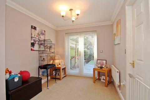 22 Butterfly Close, Church Village, Pontypridd, CF38 1AZ