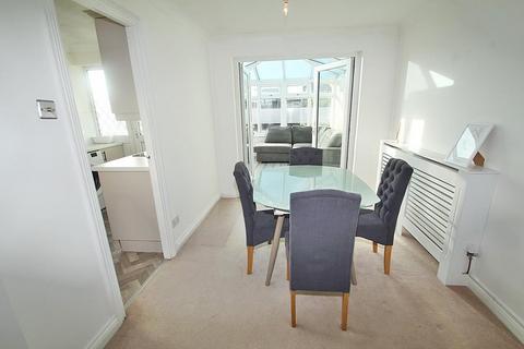 49 Carlton Crescent, Beddau, Pontypridd, CF38 2RS