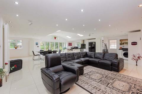 157 Farnham Lane, Slough, SL2 2EW