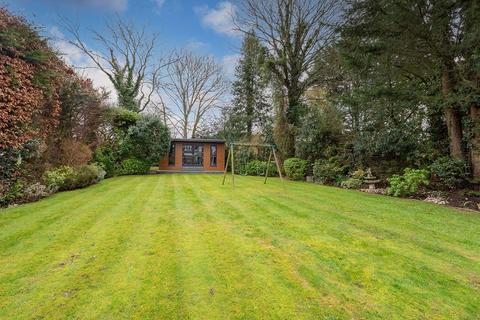 157 Farnham Lane, Slough, SL2 2EW