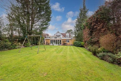 157 Farnham Lane, Slough, SL2 2EW