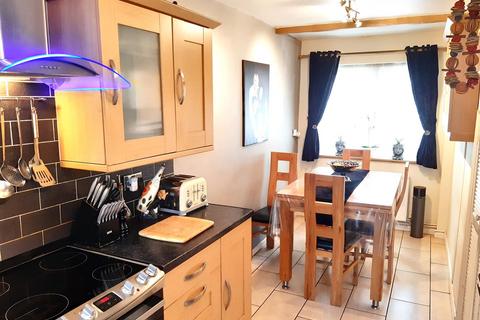 3 bedroom house for sale, The Cherries, Slough SL2