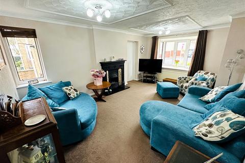 25 Marigold Close, Selby, YO8 9RF