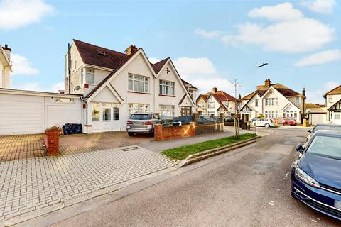 7 bedroom semi-detached house for sale, Bassingham Road, Wembley