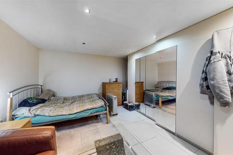 63 Bassingham Road, Wembley, HA0 4RJ