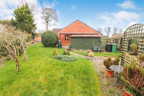 2 bedroom detached bungalow for sale, Ffynnon Gardens, Oswestry