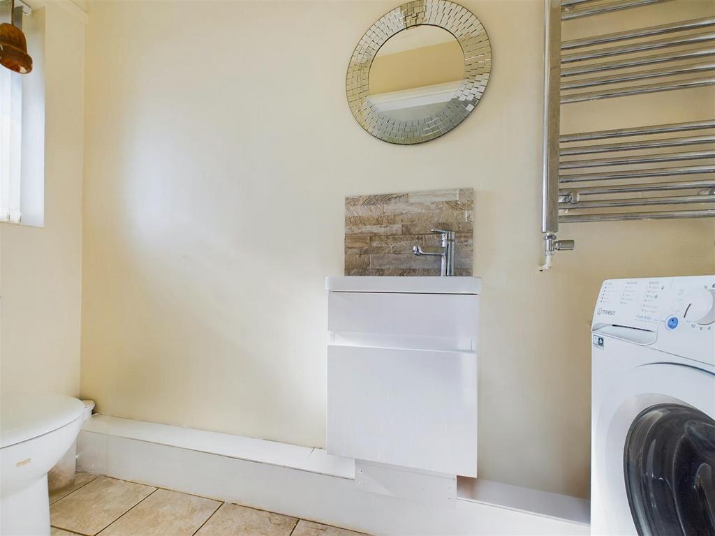 Cloakroom Utility