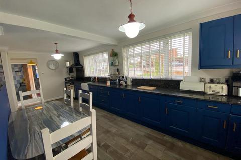 3 bedroom detached house for sale, St. Peters Road, Stowmarket IP14