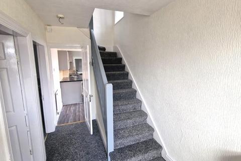 3 bedroom semi-detached house to rent, St. Werburghs Road, Manchester
