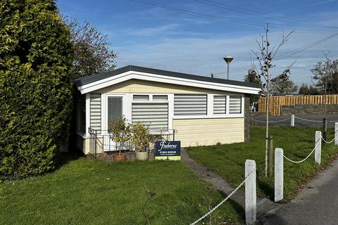 2 bedroom bungalow for sale, Norton, Dartmouth