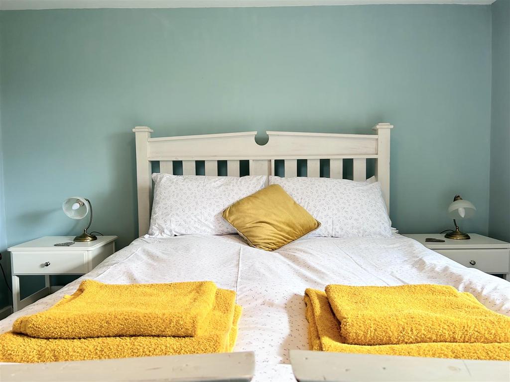 BEDROOM DETAIL (COTTAGE).jpeg