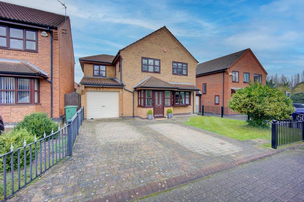Spenborough Road, Whitehouse Farm, StocktonOnTees, TS19 0QY 4 bed