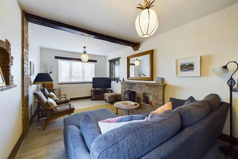 3 bedroom chalet for sale, Whitehouse Estate, Cromer