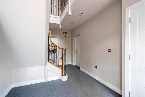 2 bedroom ground floor flat for sale, Birmingham Road, Sutton Coldfield