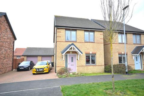 3 bedroom detached house for sale, Bradbury Way, Chilton