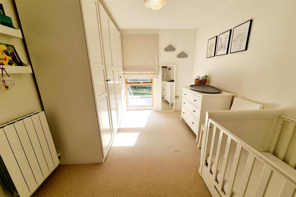 Bedroom 2: