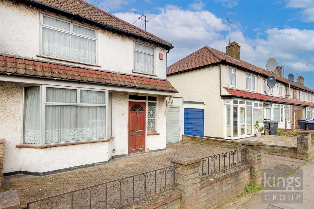 Montagu Road, Edmonton, N9 3 bed end of terrace house for sale £400,000