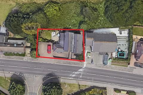 3 bedroom detached house for sale - Daws Heath Road, Benfleet, SS7
