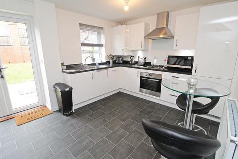 11 Juno Lane, Fairfields, Milton Keynes, MK11 4BE