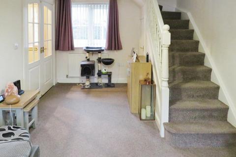 2 bedroom end of terrace house for sale - Falcon Way, Bury St. Edmunds IP28