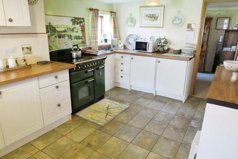 2 bedroom semi-detached house for sale, Thetford Road, Northwold IP26