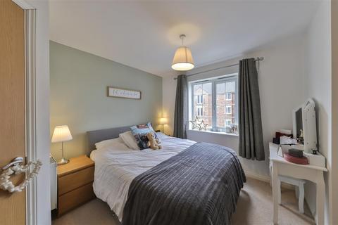 2 bedroom apartment for sale, Masters Mews, College Court, York, North Yorkshire