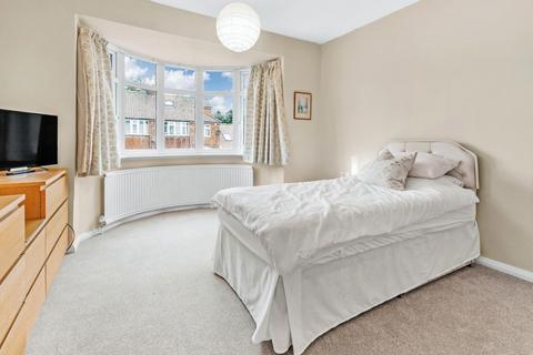 10 Dringthorpe Road, York, YO24 1NF