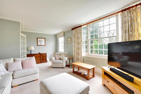 4 bedroom detached house for sale, Udimore Road, Udimore, Rye