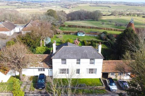 4 bedroom detached house for sale, Udimore Road, Udimore, Rye