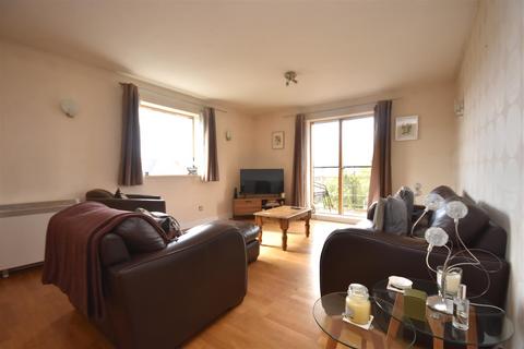 2 bedroom apartment to rent, 167 Henke Court, Schooner Way, Atlantic Wharf, Cardiff, CF10 4EL