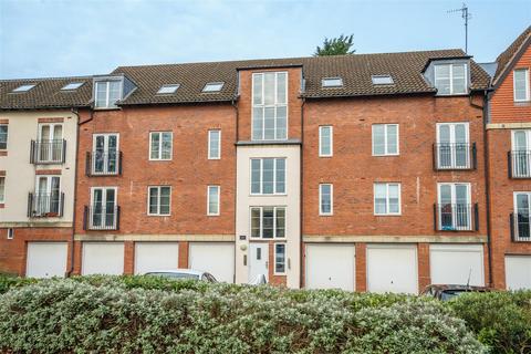 2 bedroom apartment for sale, Shelley House, Monument Close, York